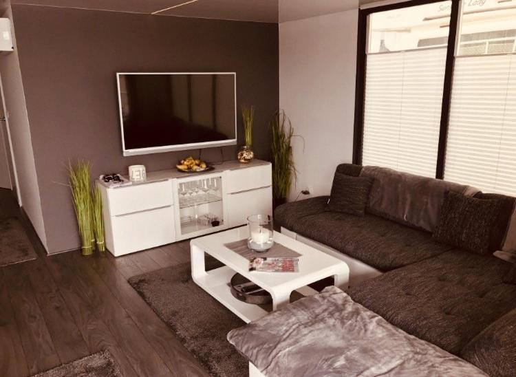 B&B Beo-River Sajmiste Bagian luar foto